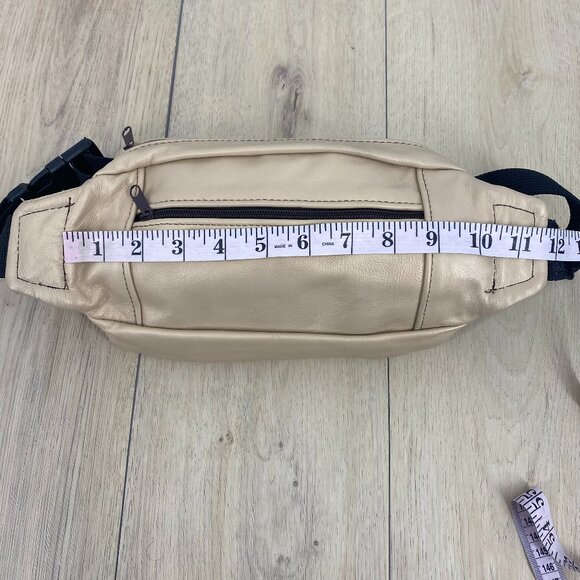 Hand tooled Leather Rose Waist Bag Fanny Pack - Picture 10 of 12